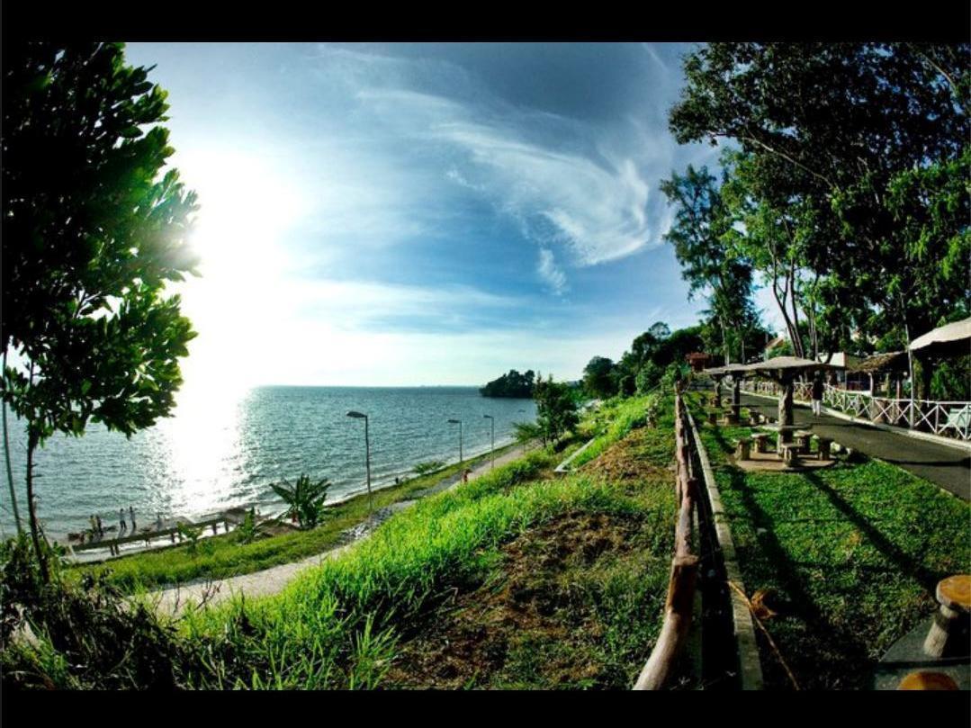 Bougainvilla Resort Петалинг Джая Екстериор снимка